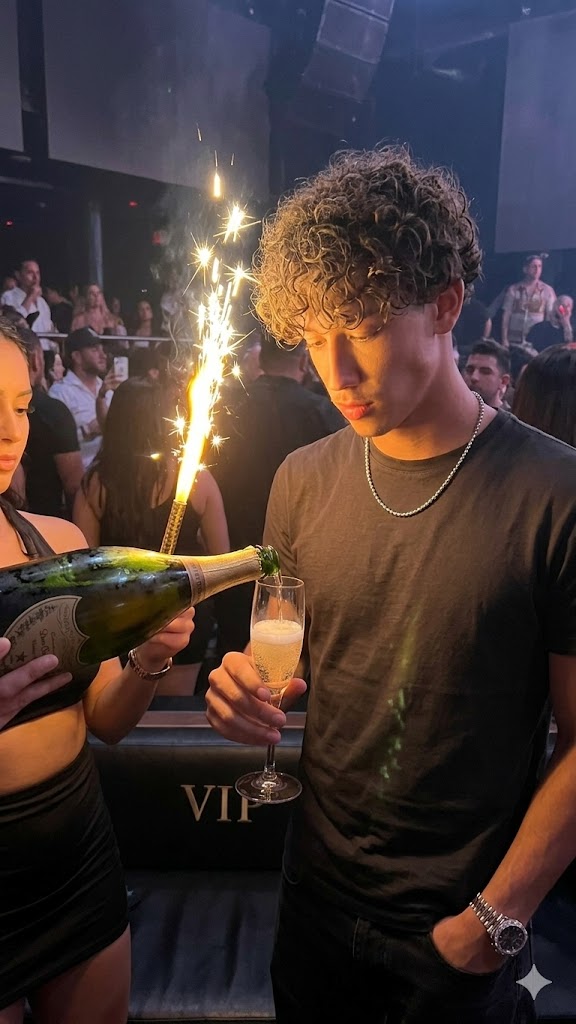 Prompt Vault - Premium 150+ Nightlife & Clubs Prompts